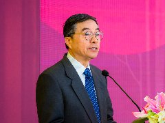 <b>全国政协原常务委员兼副秘书长 民革中央原专职副主席 健康工程组委会主任何丕洁致辞</b>
